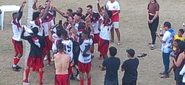 É campeão: Vila Nova levanta mais um troféu